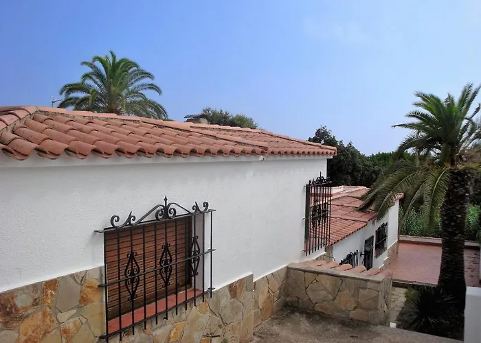 Villa Perla Lloret de Mar